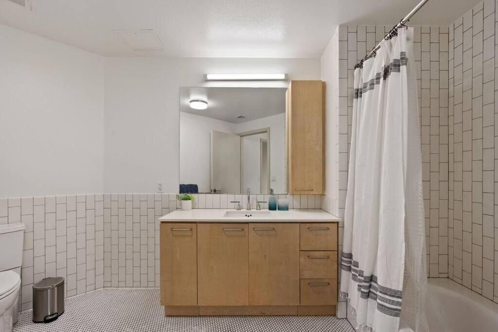 Emerald Ridge - Luxe Hollywood Walk Of Fame Apartment Los Angeles